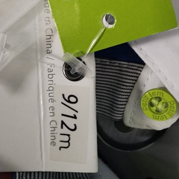 Petit Lem Toddler 9-12 M urban adventure baby onesie with matching socks - Picture 7 of 8